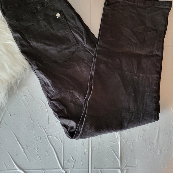 BEBE Women Jean's High Rise Straight Size 29x24 - Picture 1 of 5